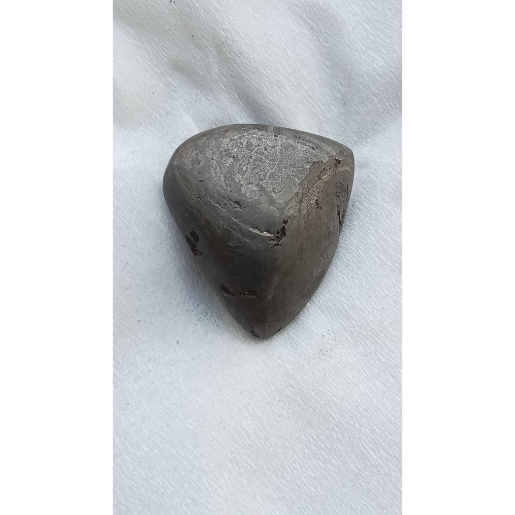 iron meteorite batu wesiAji