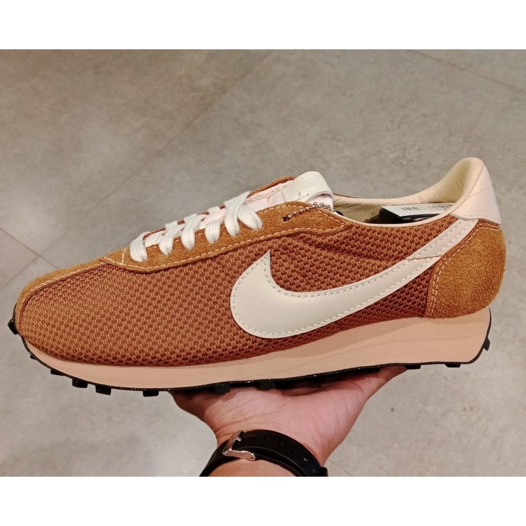 sepatu Nike original store sports station