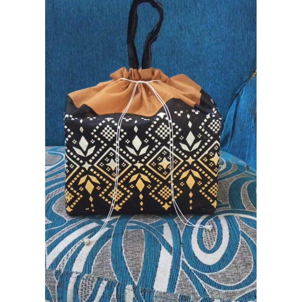 (isi 12) tas hajatan serut batik Nusantara