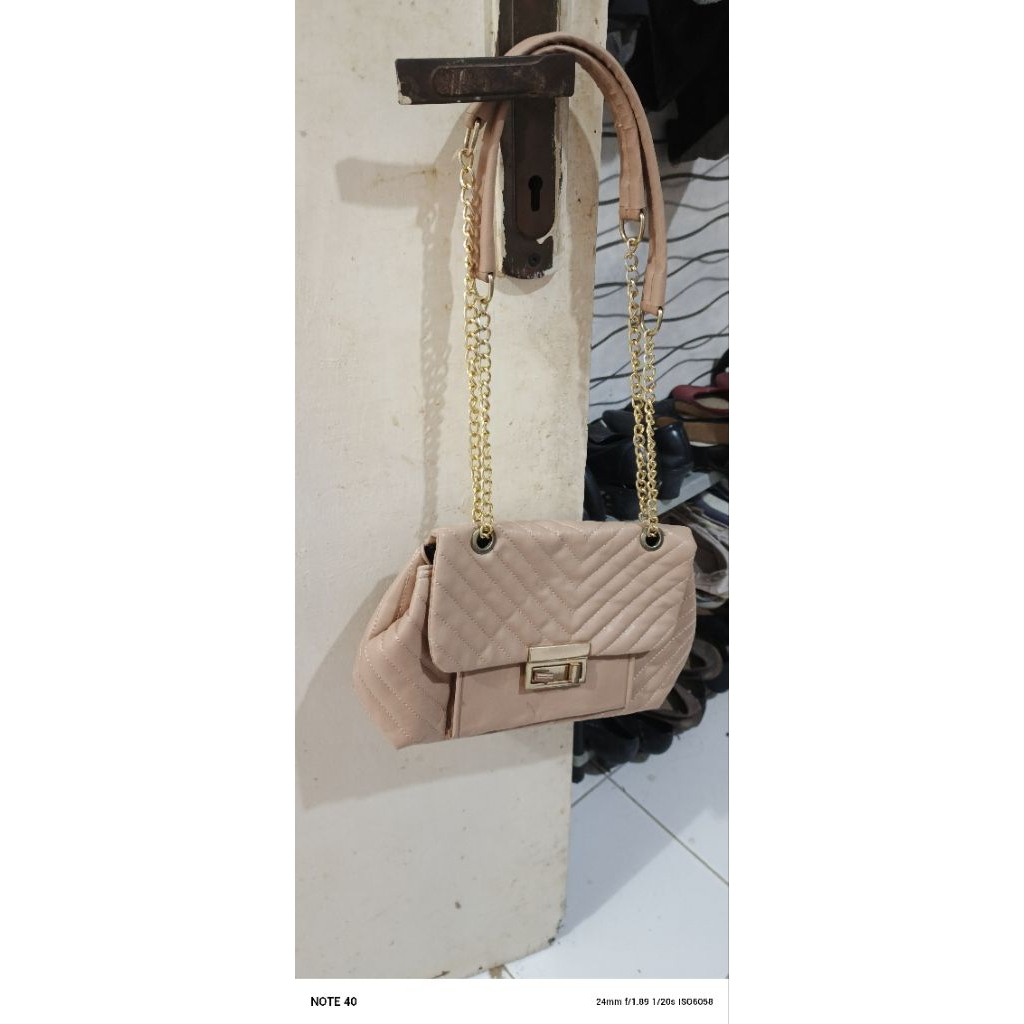 tas coklat susu miniso