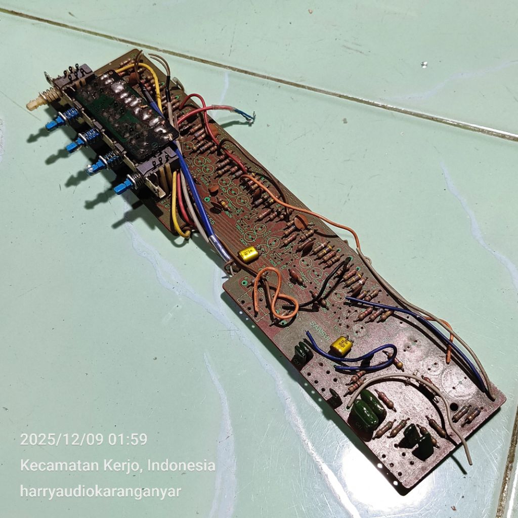 PCB tone control ori lepasan amplifier SANSUI belum ditest