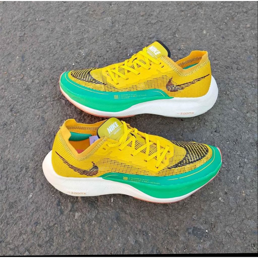 Sepatu Lari Size 40 (insole 25 cm) nike
