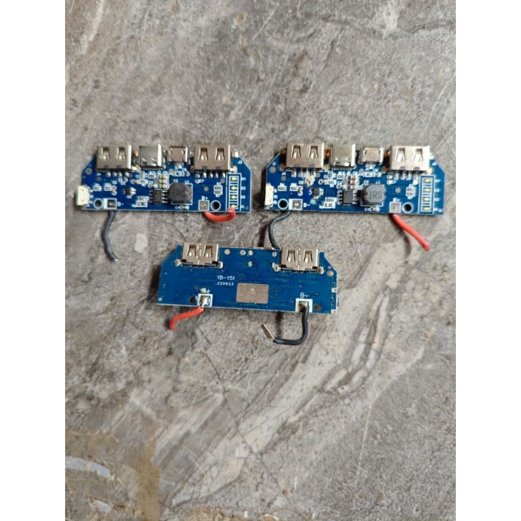 Modul  Powerbank Copotan Merk GOTO 2,4A