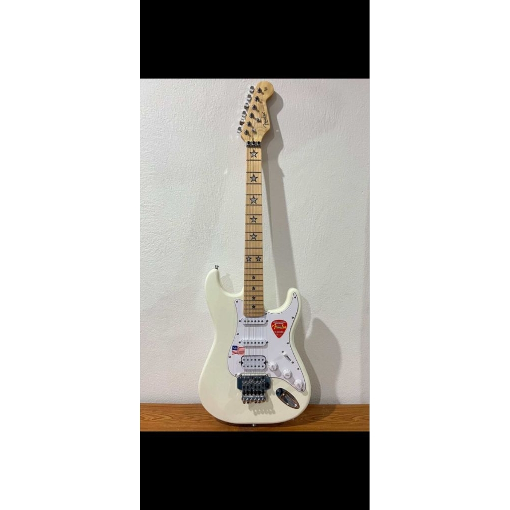 Gitar Elektrik Fender Stratocaster