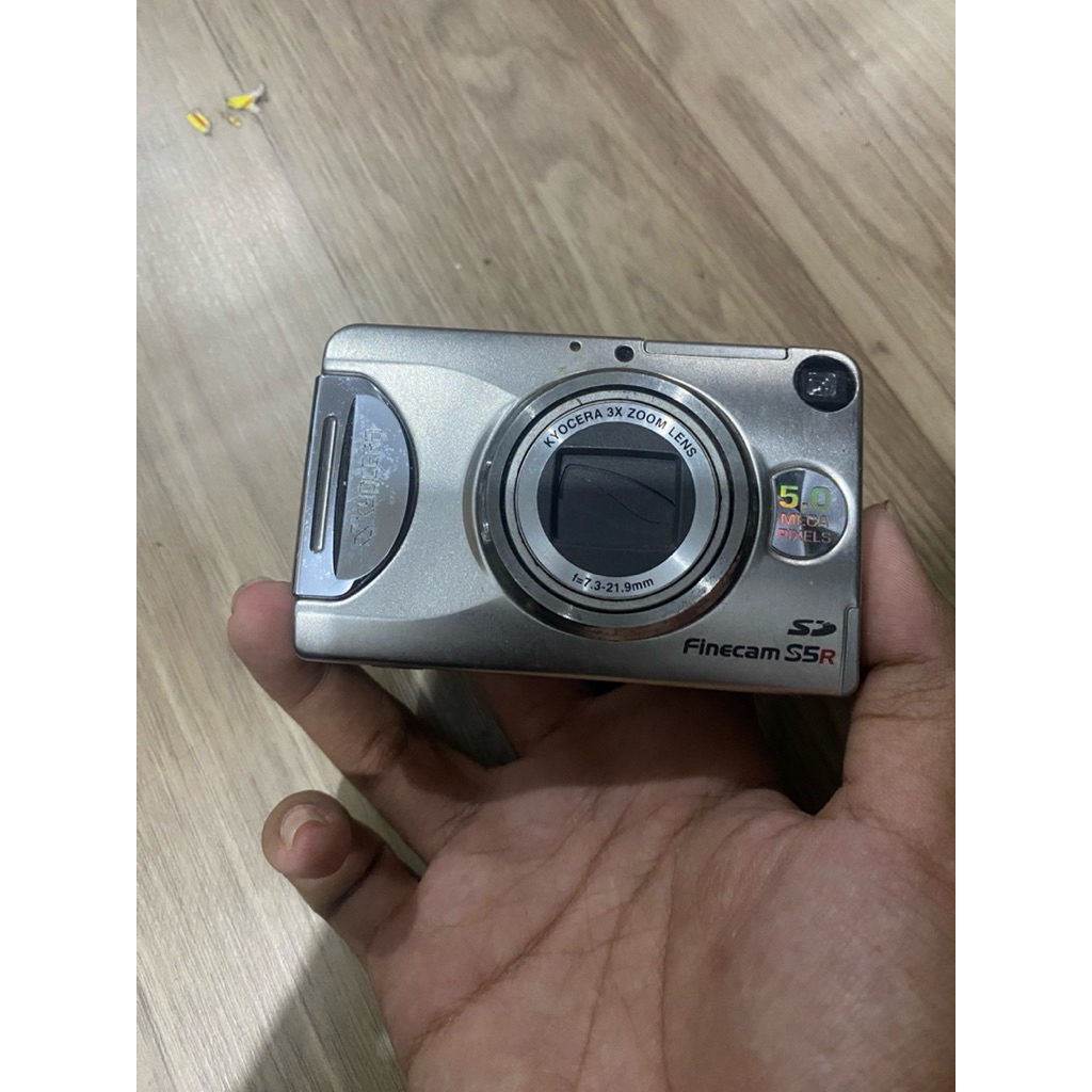 DIGICAM KYOCERA FINECAM S5R