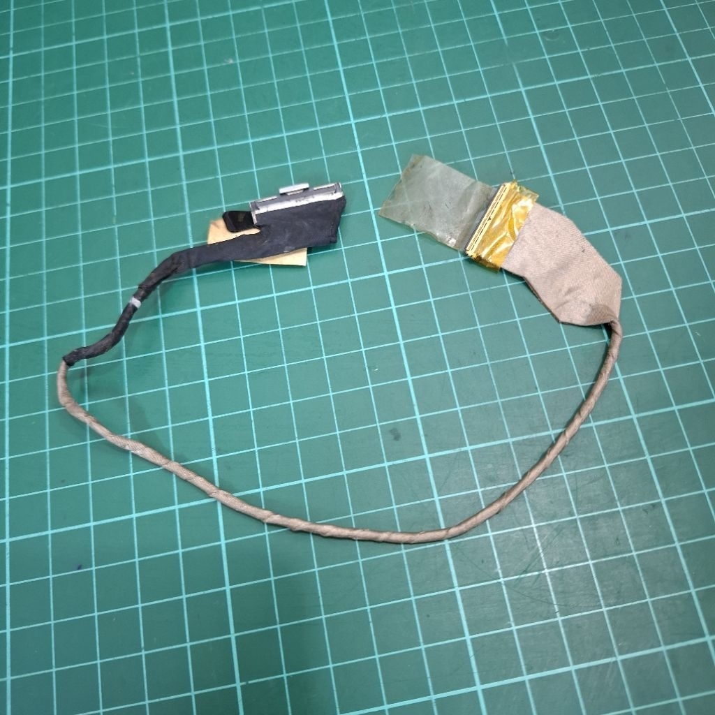 Kabel Konector LCD Laptop Compaq bekas