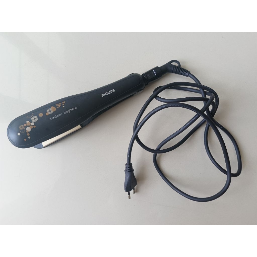 Preloved Philips kerashine straightener HP8316 catokan rambut pelurus rambut