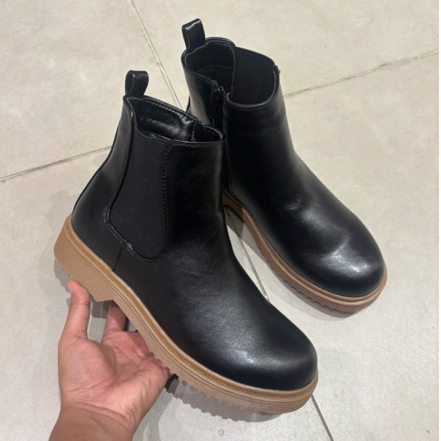 SALE‼️Club culture boots by payles harga normal 579k