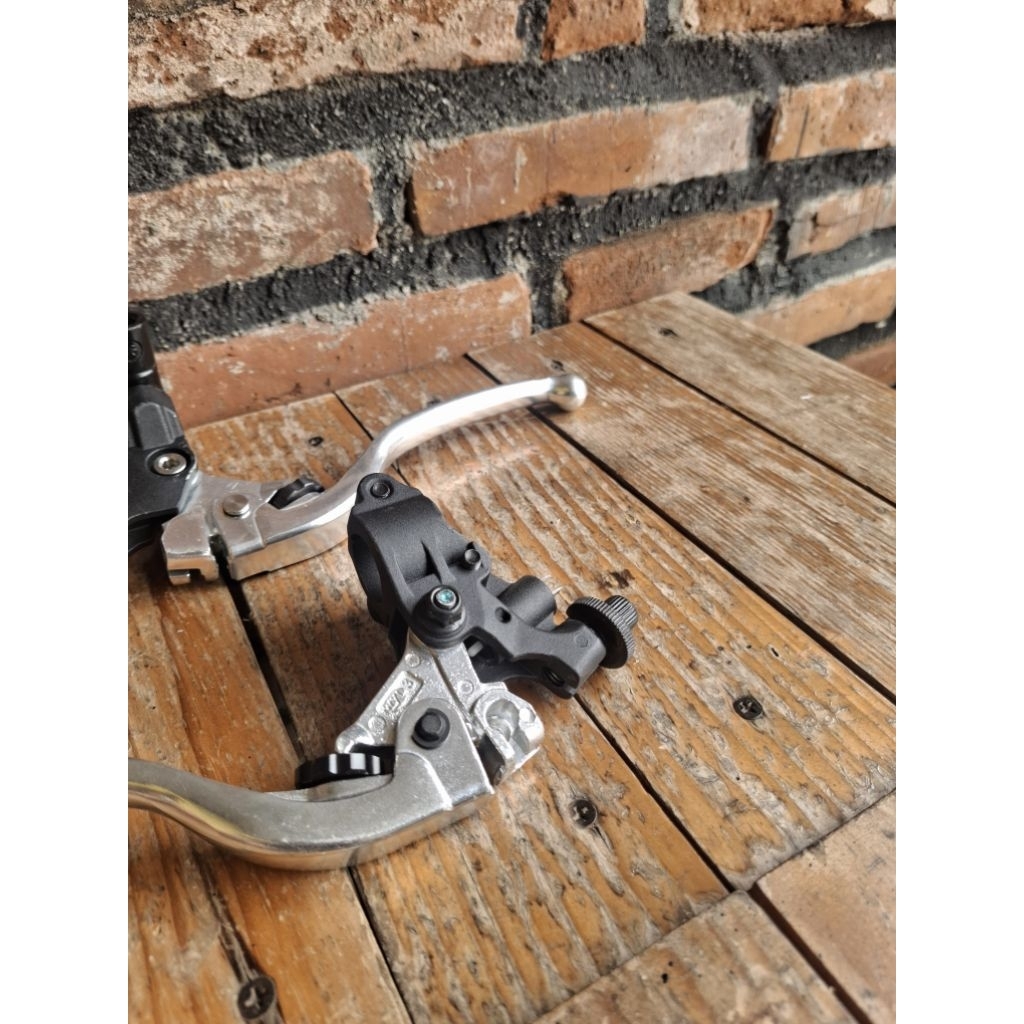 HANDLE KOPLING J JUAN HANDLE KIRI JJUAN