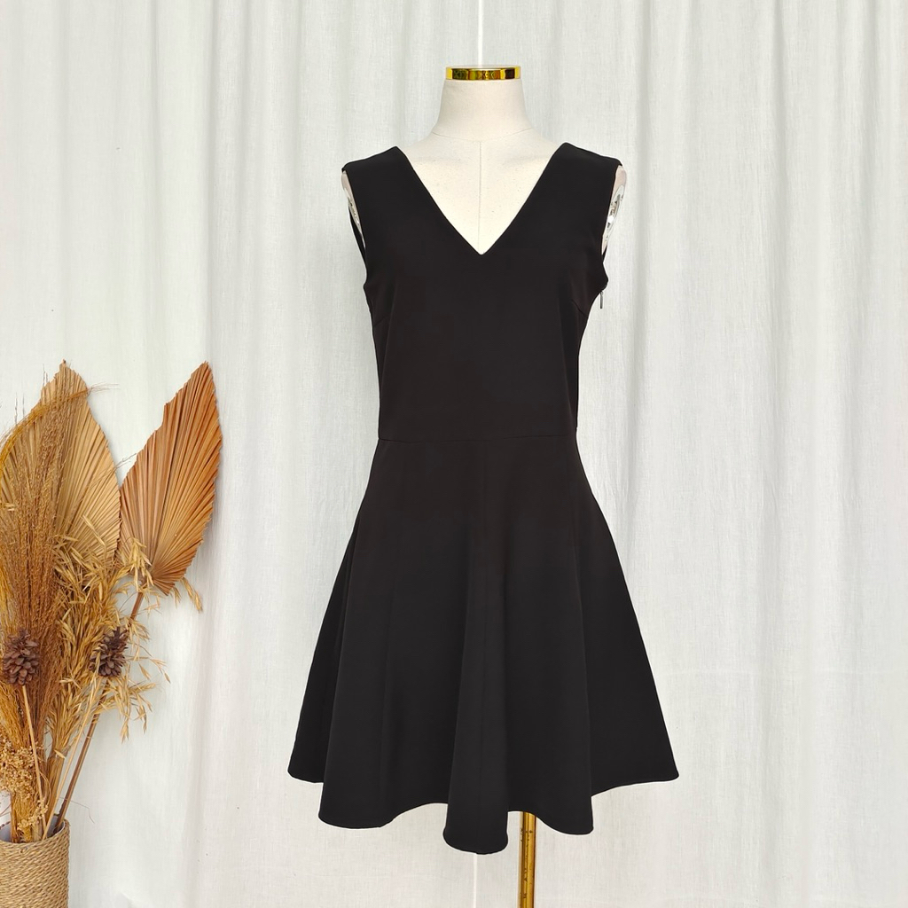 Mango Mini Dress Hitam