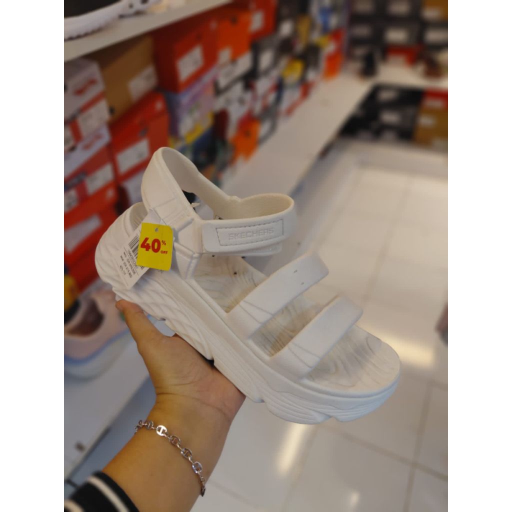 SANDAL SKECHERS MAX CUSHIONING FOAMIES