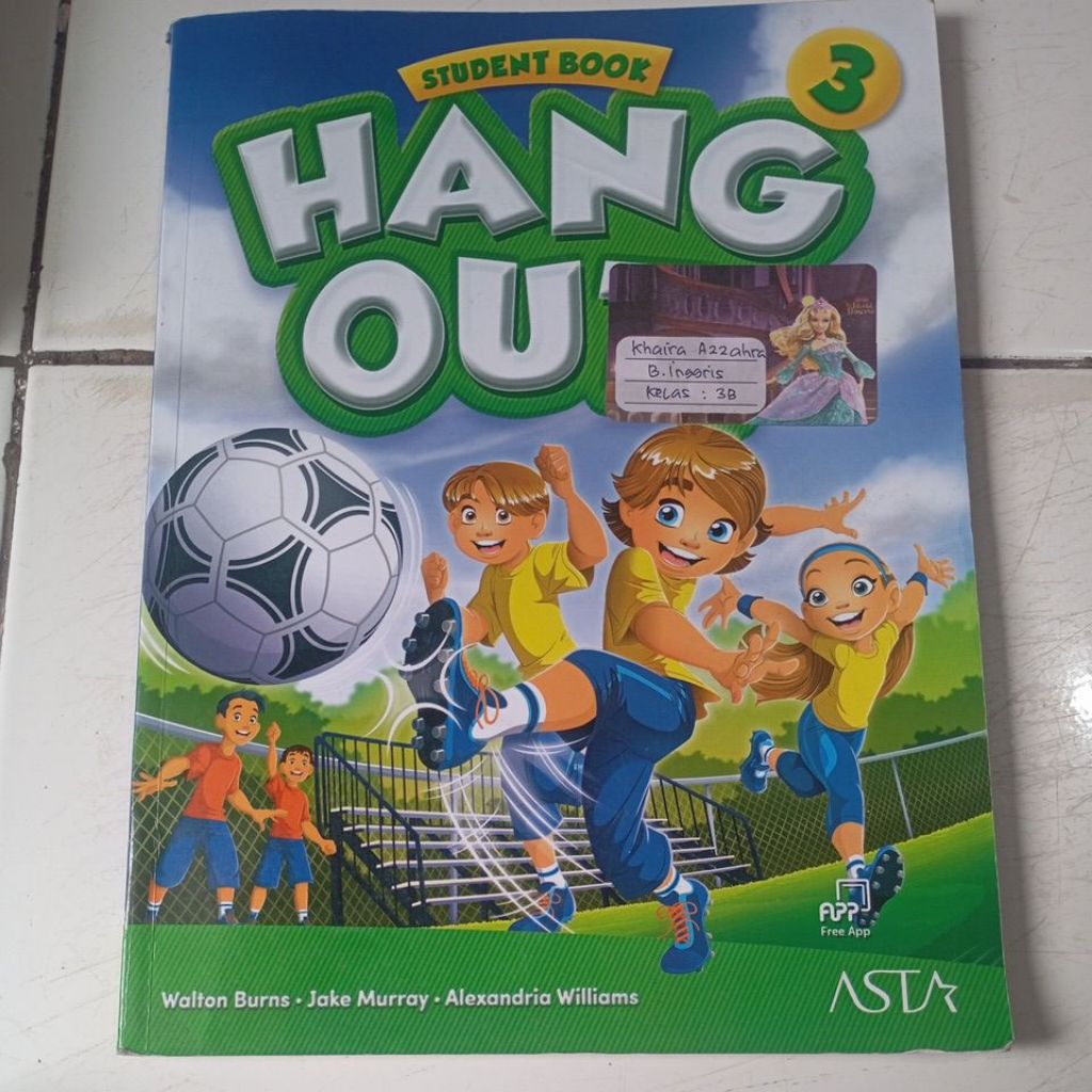Hang out student book 3