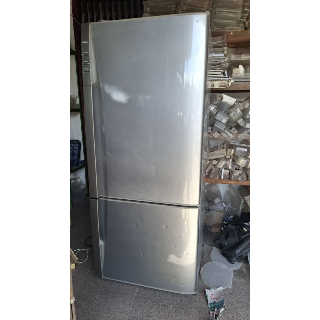 kulkas 2pintu Panasonic inverter jumbo khusus area padang kota