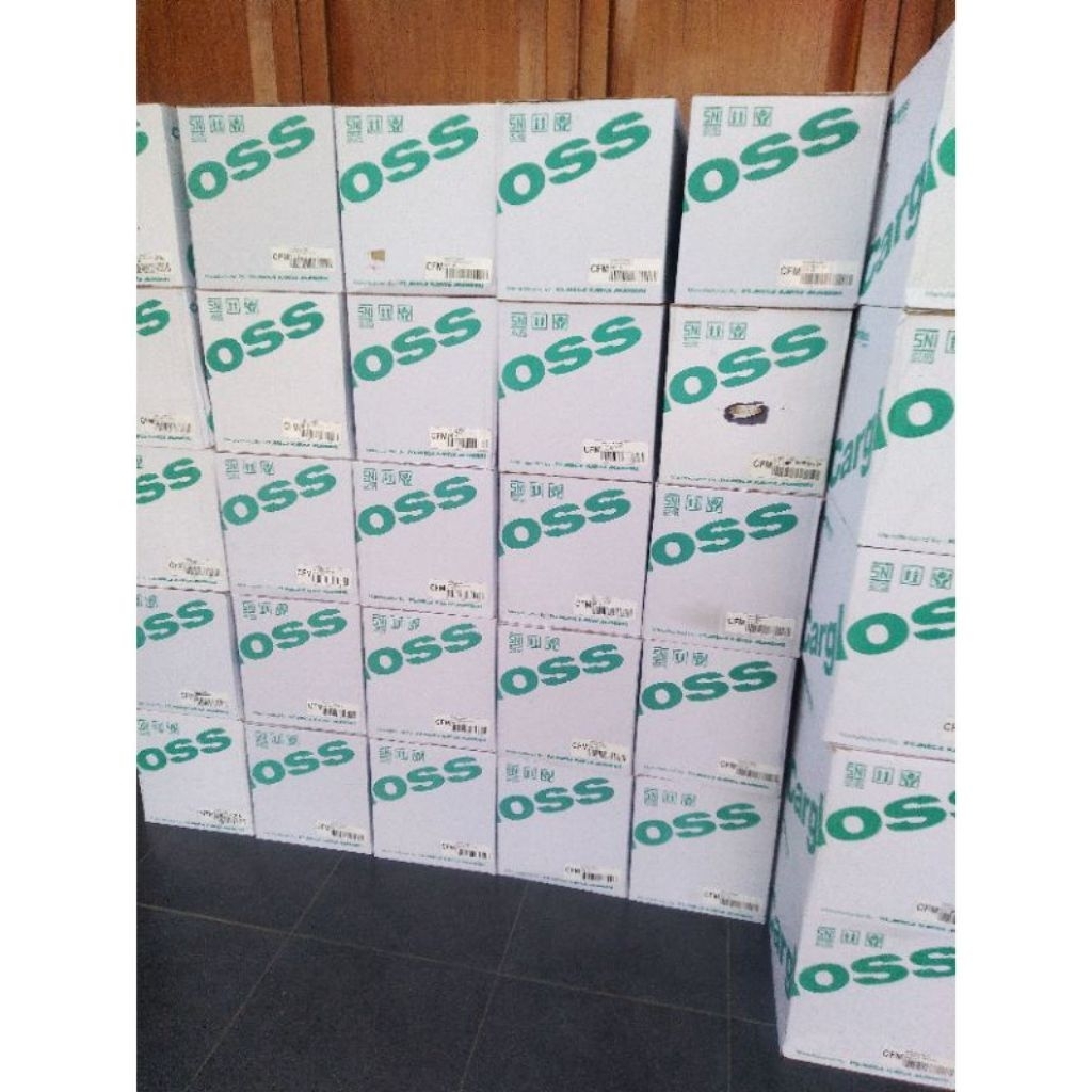 Kardus helm merk Cargloss original