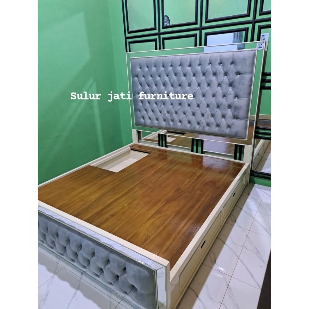 divan kaca 180cm x 200cm