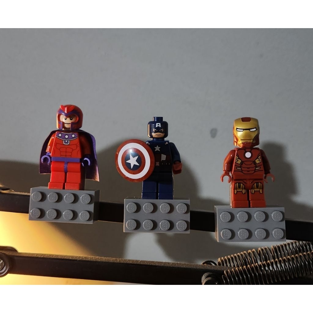 Lego Magnet Superheroes Set