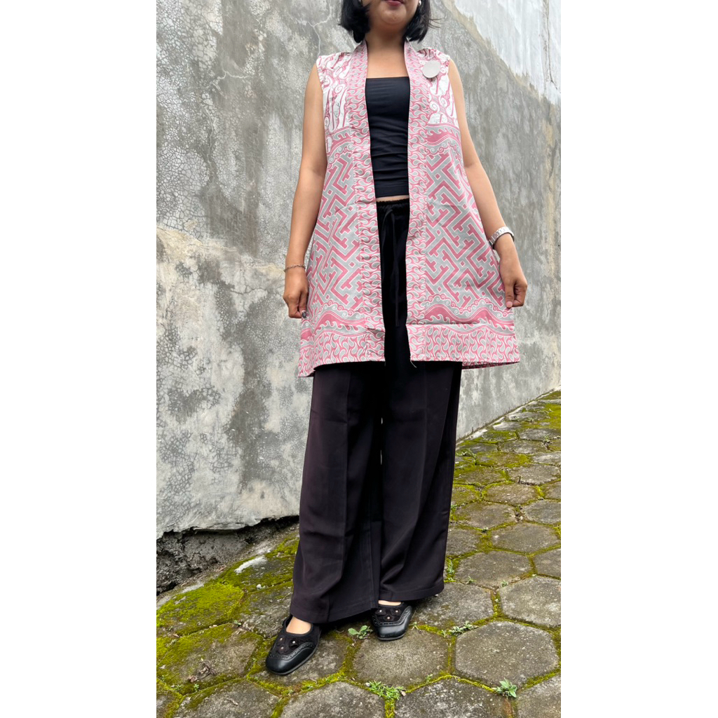 Outer Batik Outer Kekinian Outer Wanita  Outer Motif