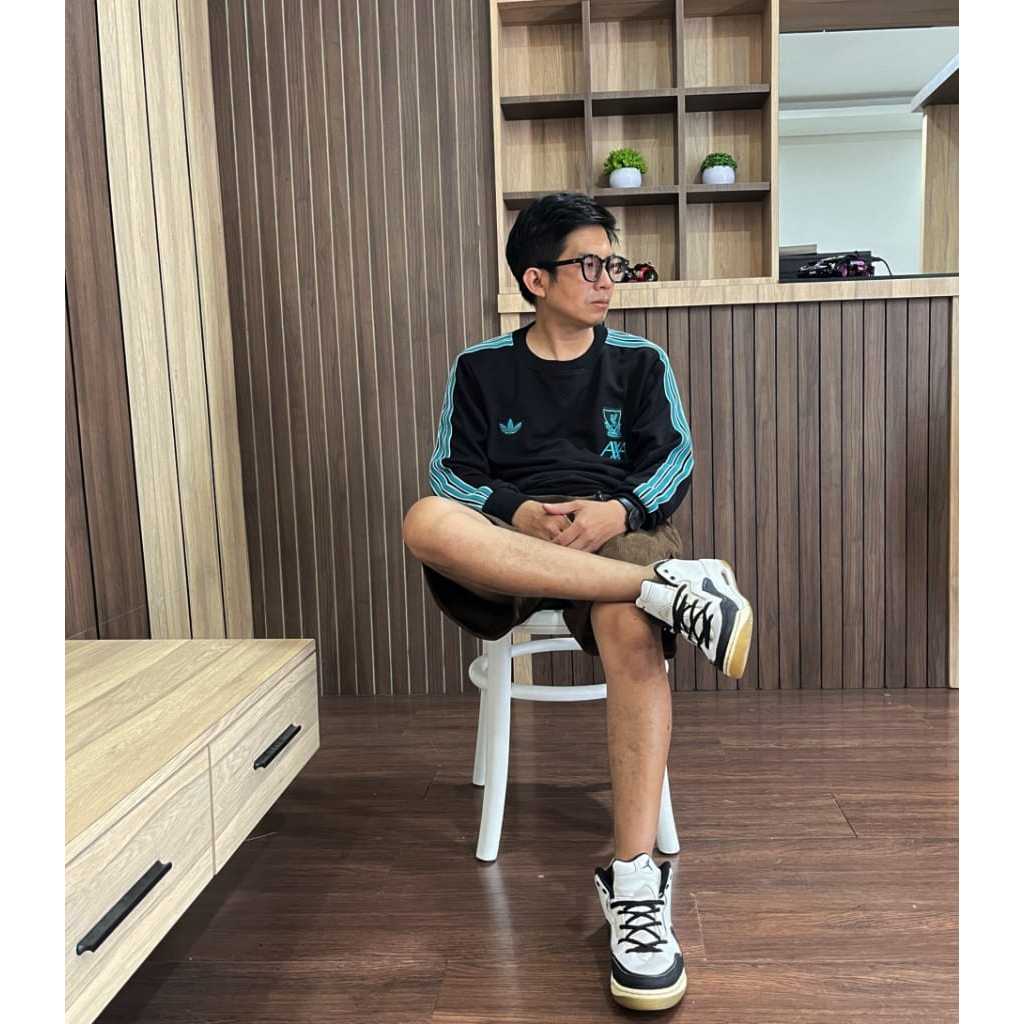 Crewneck Casual Retro Vintage Liverpool 2025/2026 Cotton Terry Premium Ready Dari S - 3XL Manchester