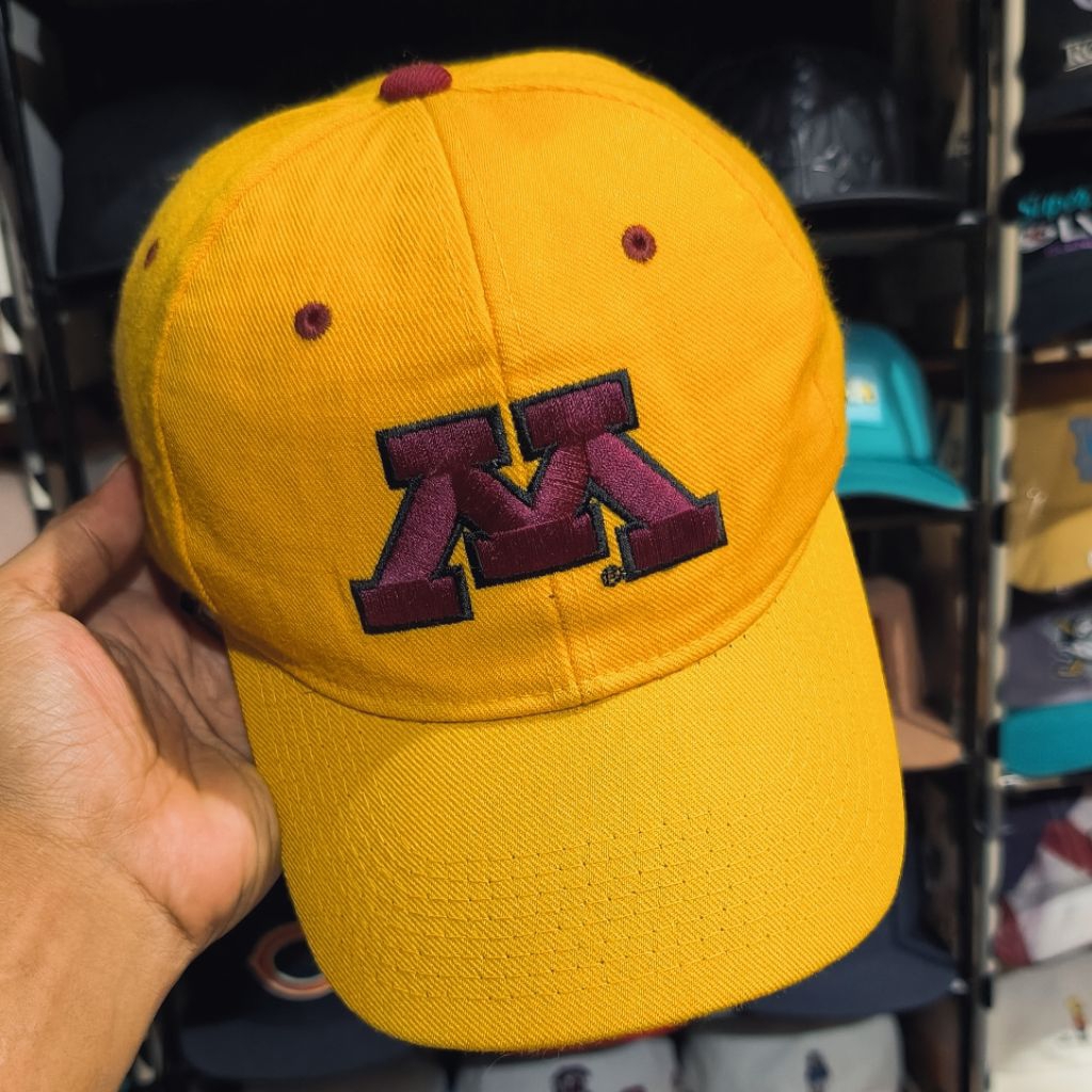 Topi Zephyr Minnesota Gophers NCAA