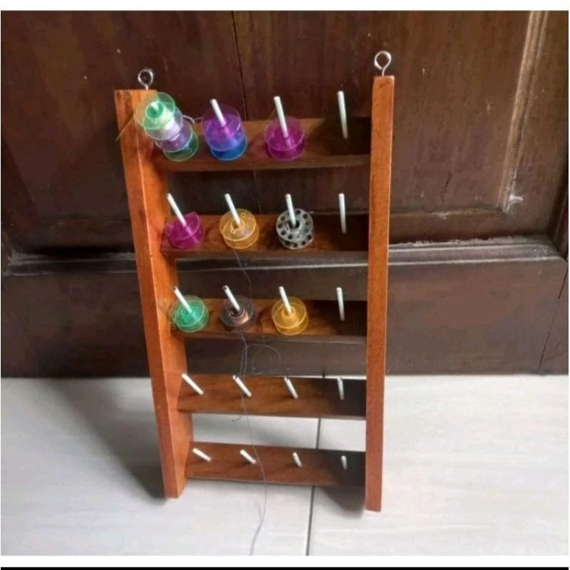 Rak Benang kayu / Rak Spul Tempat Benang Jahit / Cantolan Benang Jahit