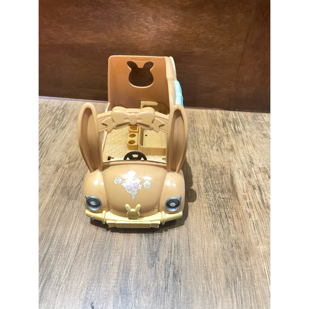 SYLVANIAN ICE CREAM VAN