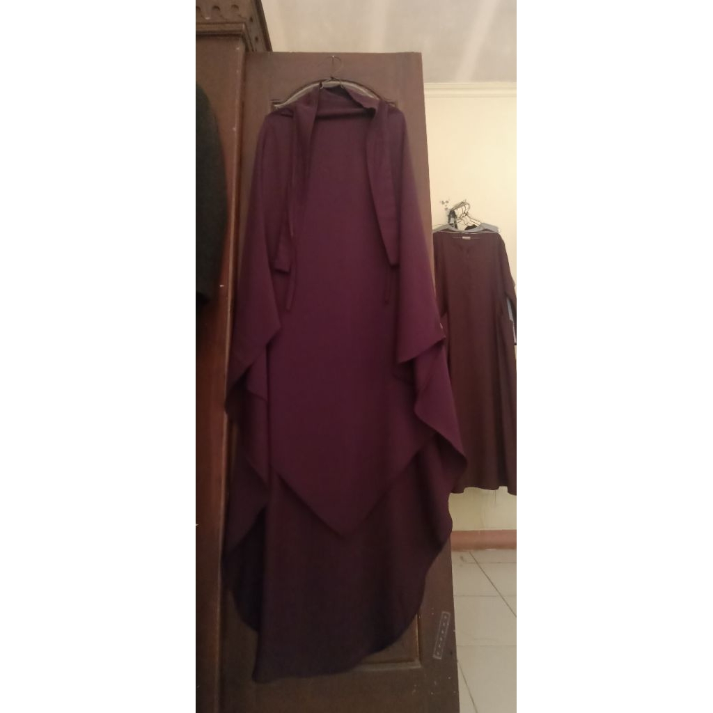 preloved fk Mahira warna wine