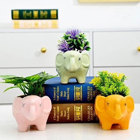 Pot Keramik Karakter Gajah Premium Pot Bunga Tanaman Hias Meja
