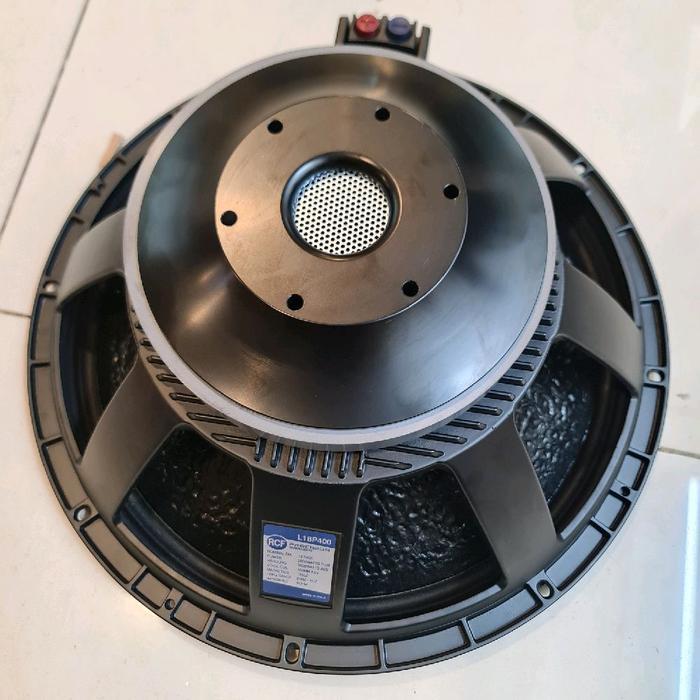 SPEAKER 18 INCH RCF L18P400 GRADE A BARU