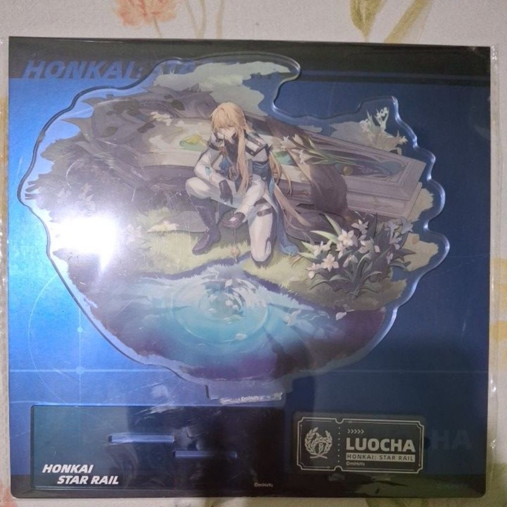 Preloved standee Luocha HSR