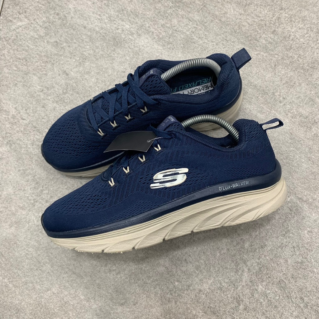 Skechers D'Lux Walker