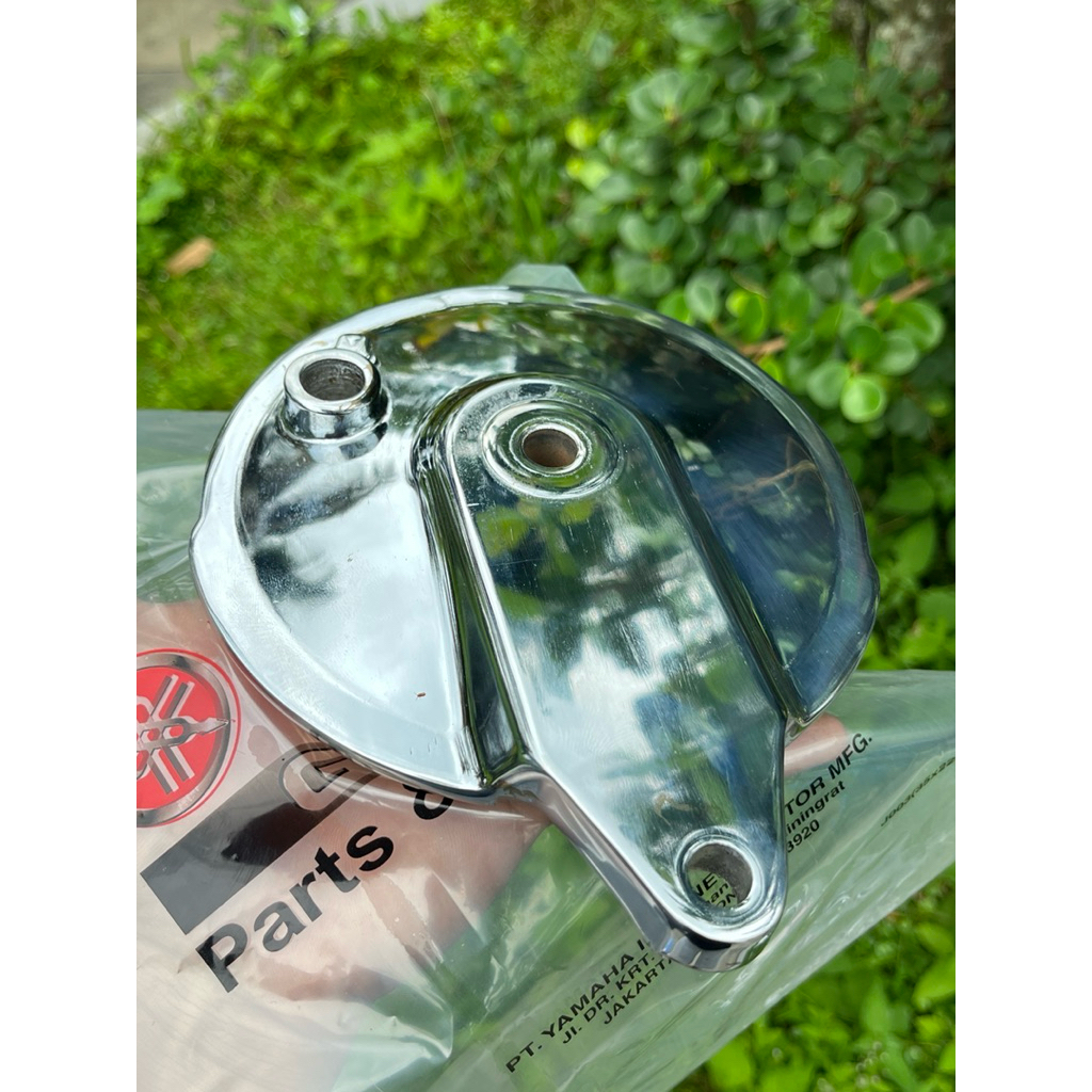 TUTUP TROMOL BELAKANG CROM YAMAHA VEGA ZR JUPITER Z NEW VEGA R NEW