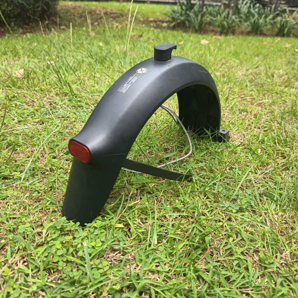 REAR FENDER / SPAKBOR BELAKANG FUL SET SEGWAY NINEBOT D18 ELECTRIC SCOOTER ORIGINAL COPOTAN (SECOND)
