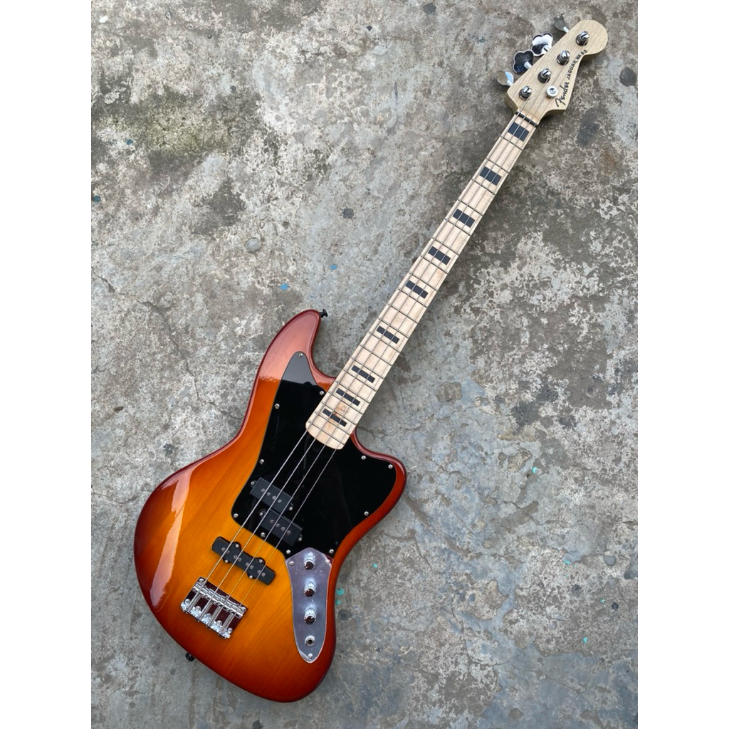 Bass Fender Jaguar HQ 4 String Second Istimewa