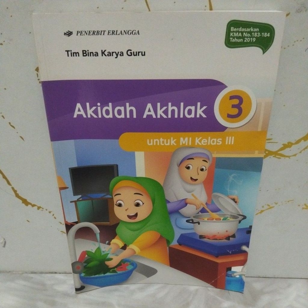 Akidah Akhlak Erlangga MI Kelas 3,III