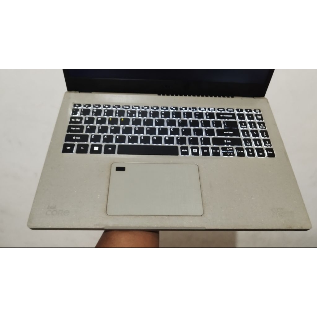 Acer Vero Av15-51 core i5 gen 11