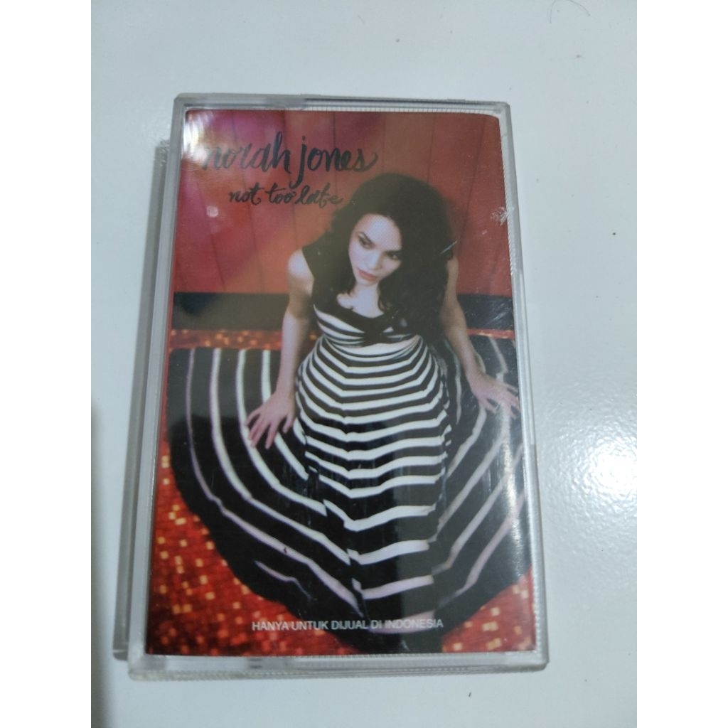 Kaset Original Norah Jones - Not Too Late