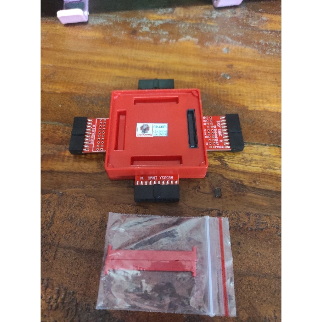 converter adapter ICFRIEND nb2  emmc&ufs(EASY JTAG PLUS) baru