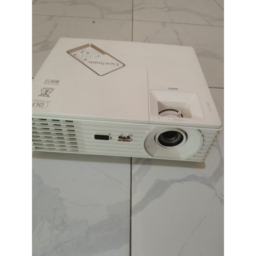 proyektor viewsonic