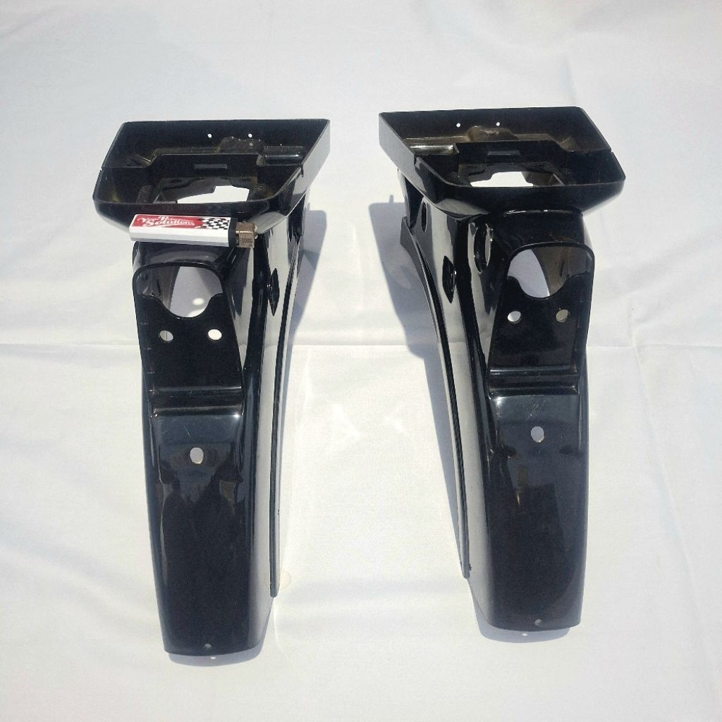 spakbor belakang HONDA C700 C800 NOS ORIGINAL