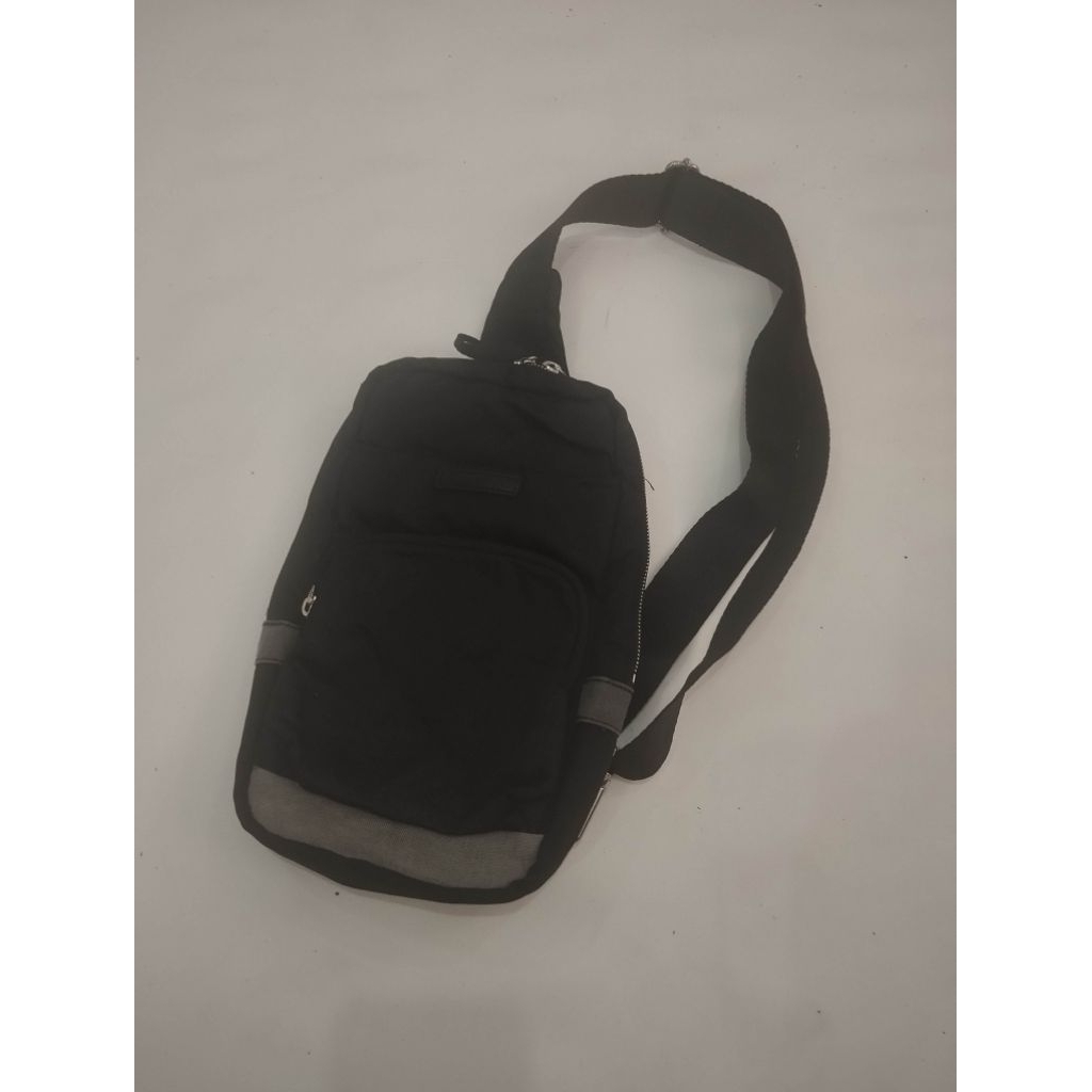 tas selempang Beanpole cross body