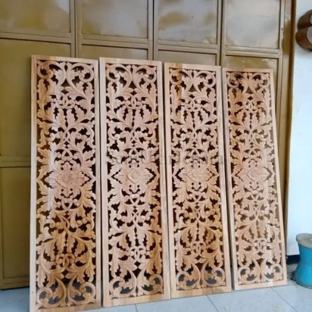 kayu ukir khas karduluk ukuran 60x 80 cm untuk loster jendela