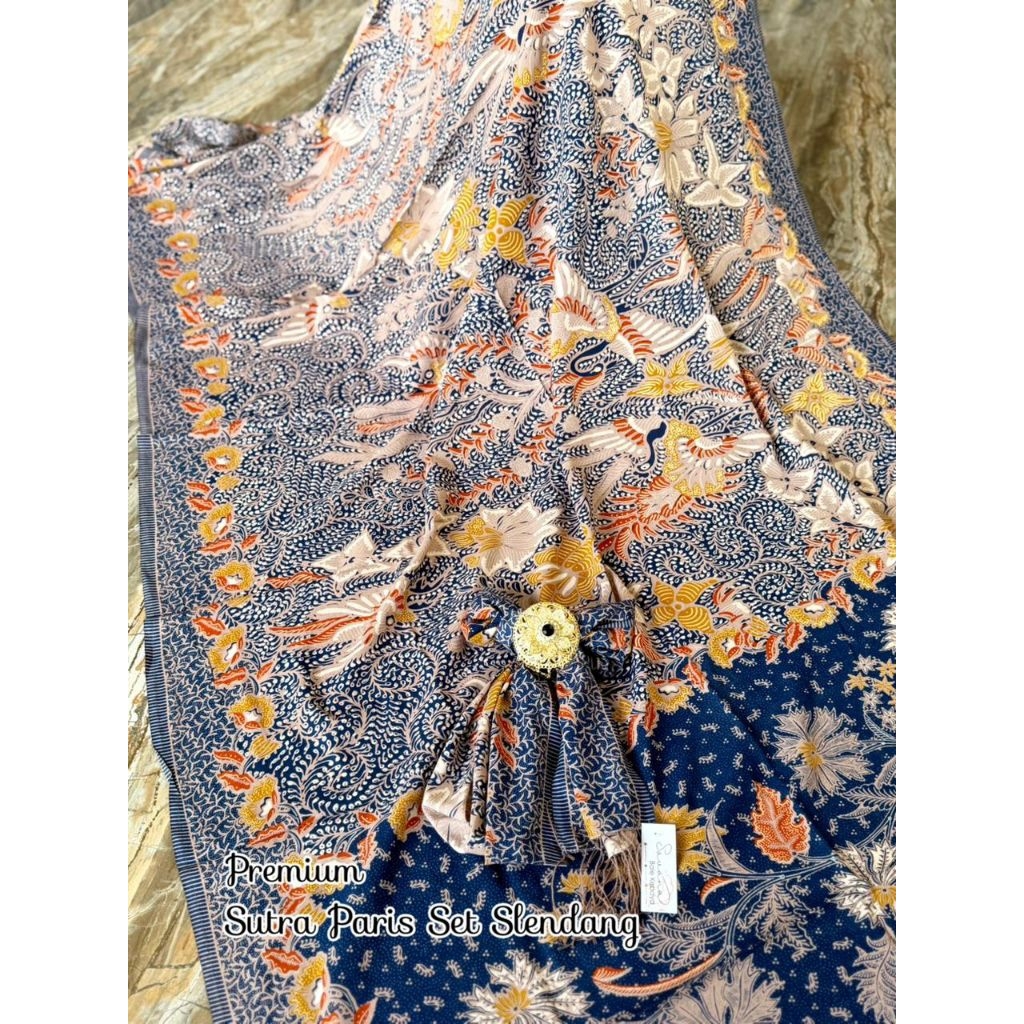 Premium Sutra Paris Set Selendang
