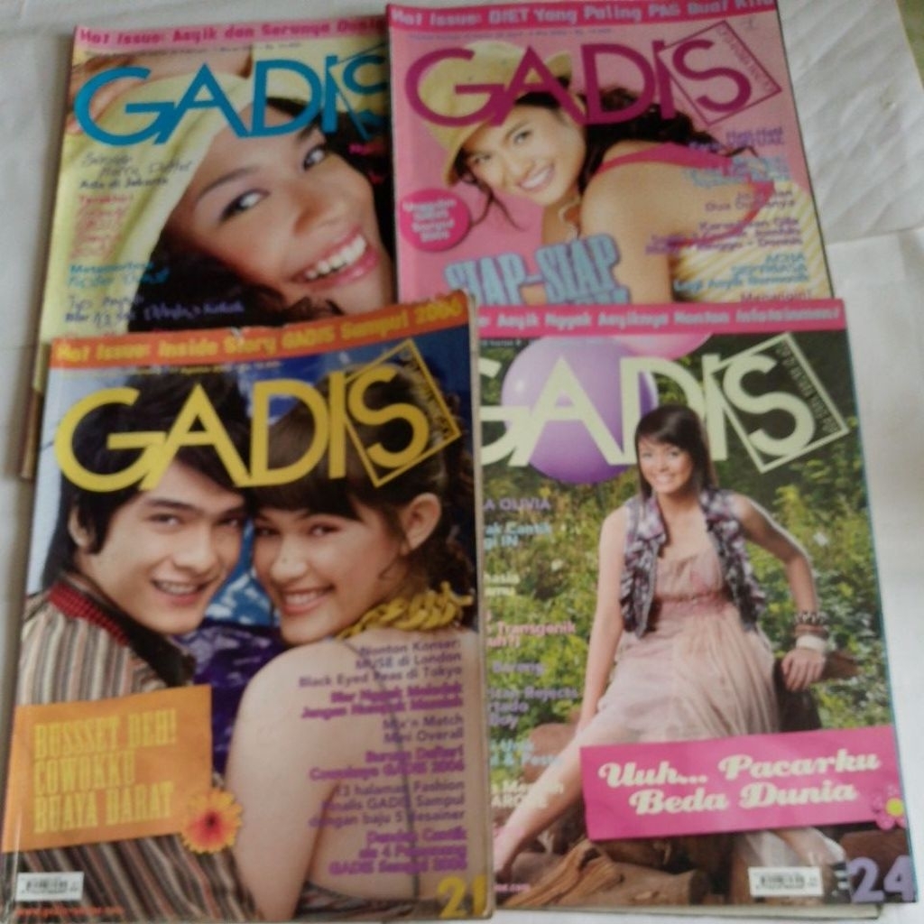MAJALAH GADIS