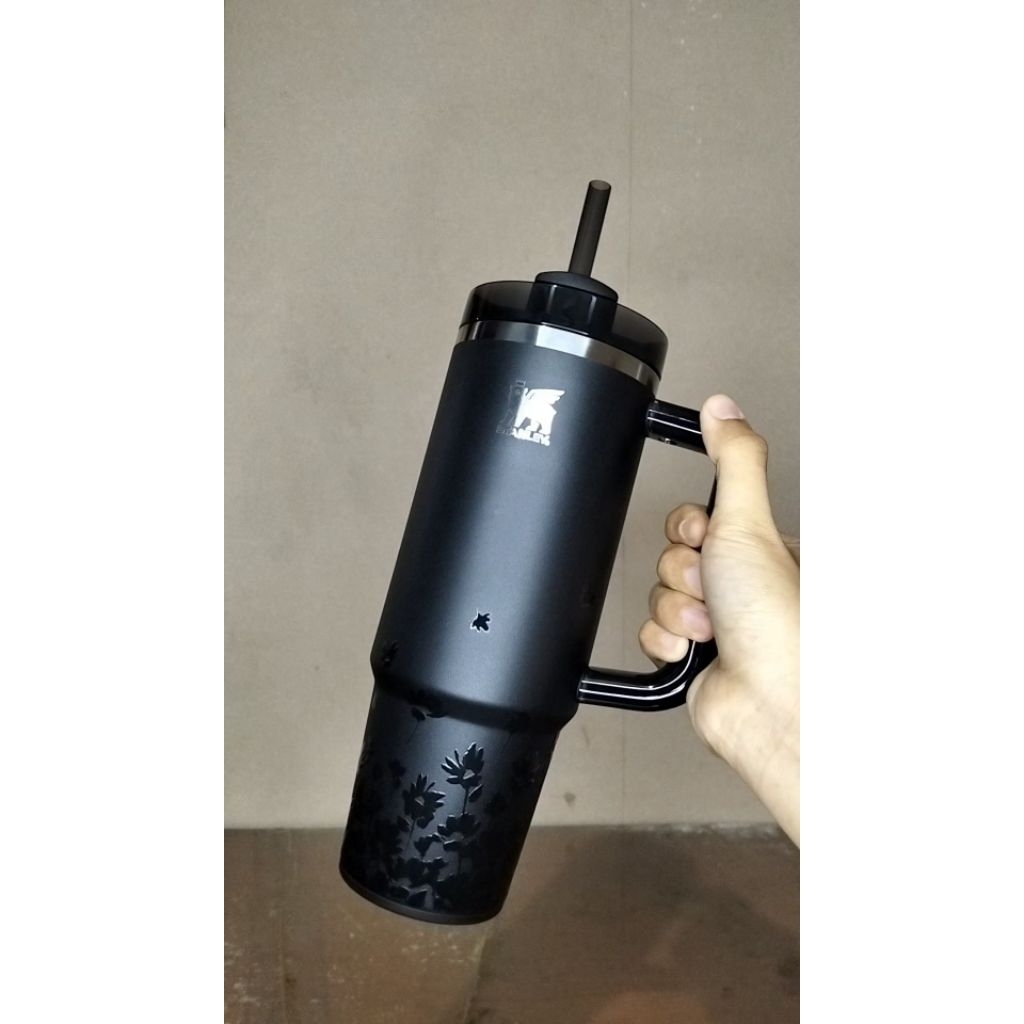 Tumbler Stanley X JENNIE Blackpink Collection