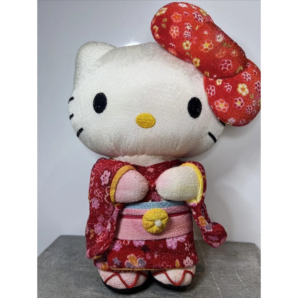 boneka hello Kitty kimono