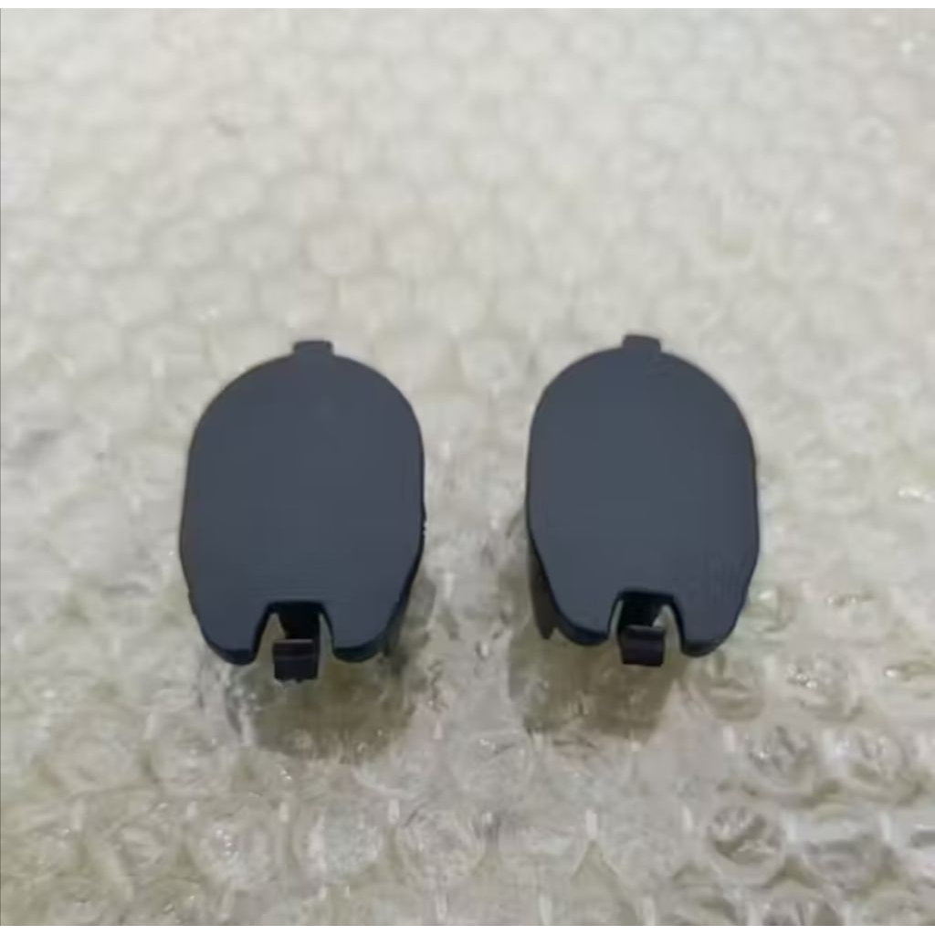 COVER ROOF RACK Mobil Toyota 63495 - BZ032 (KANAN) 63496 - BZ032(KIRI)