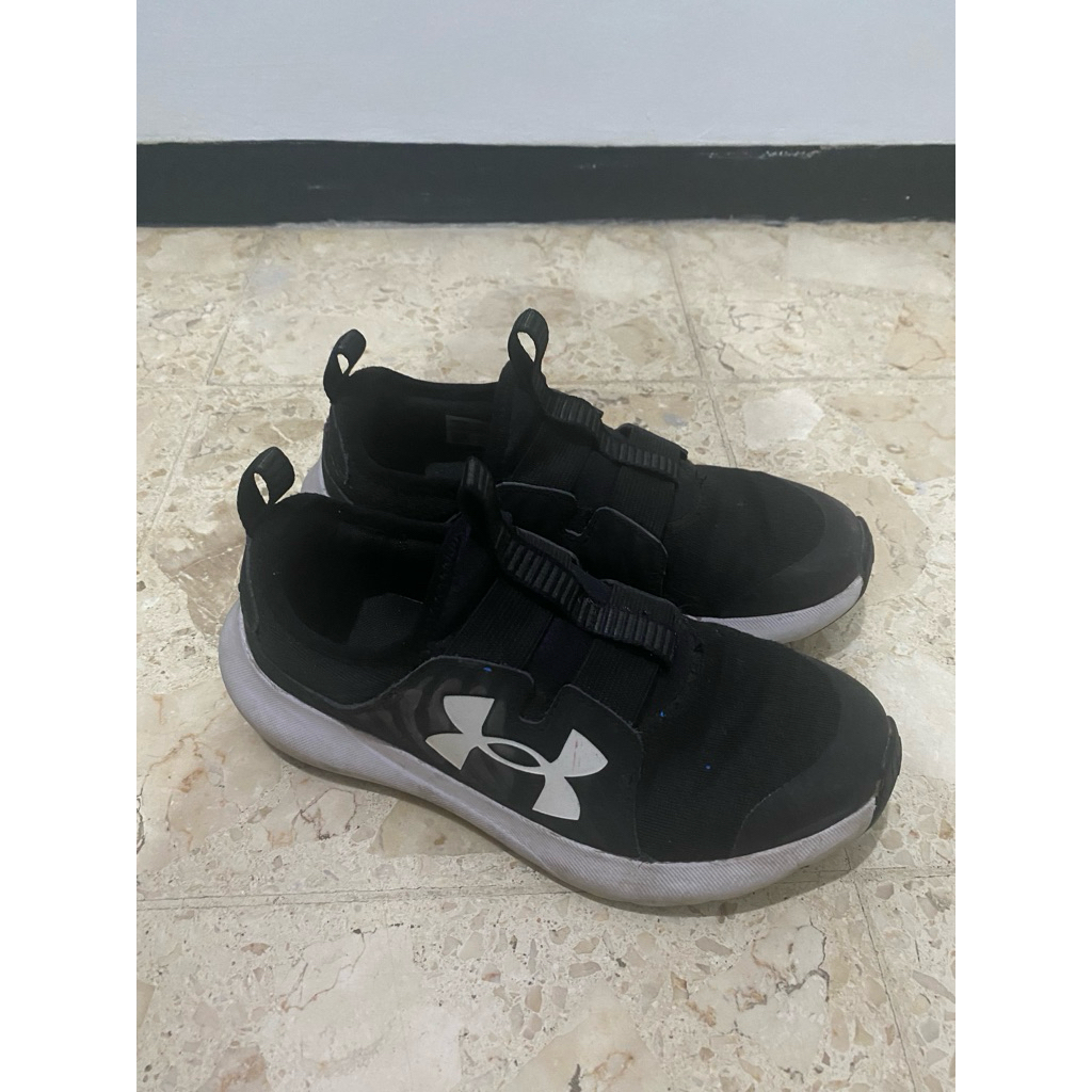 preloved under armour sepatu sekolah anak