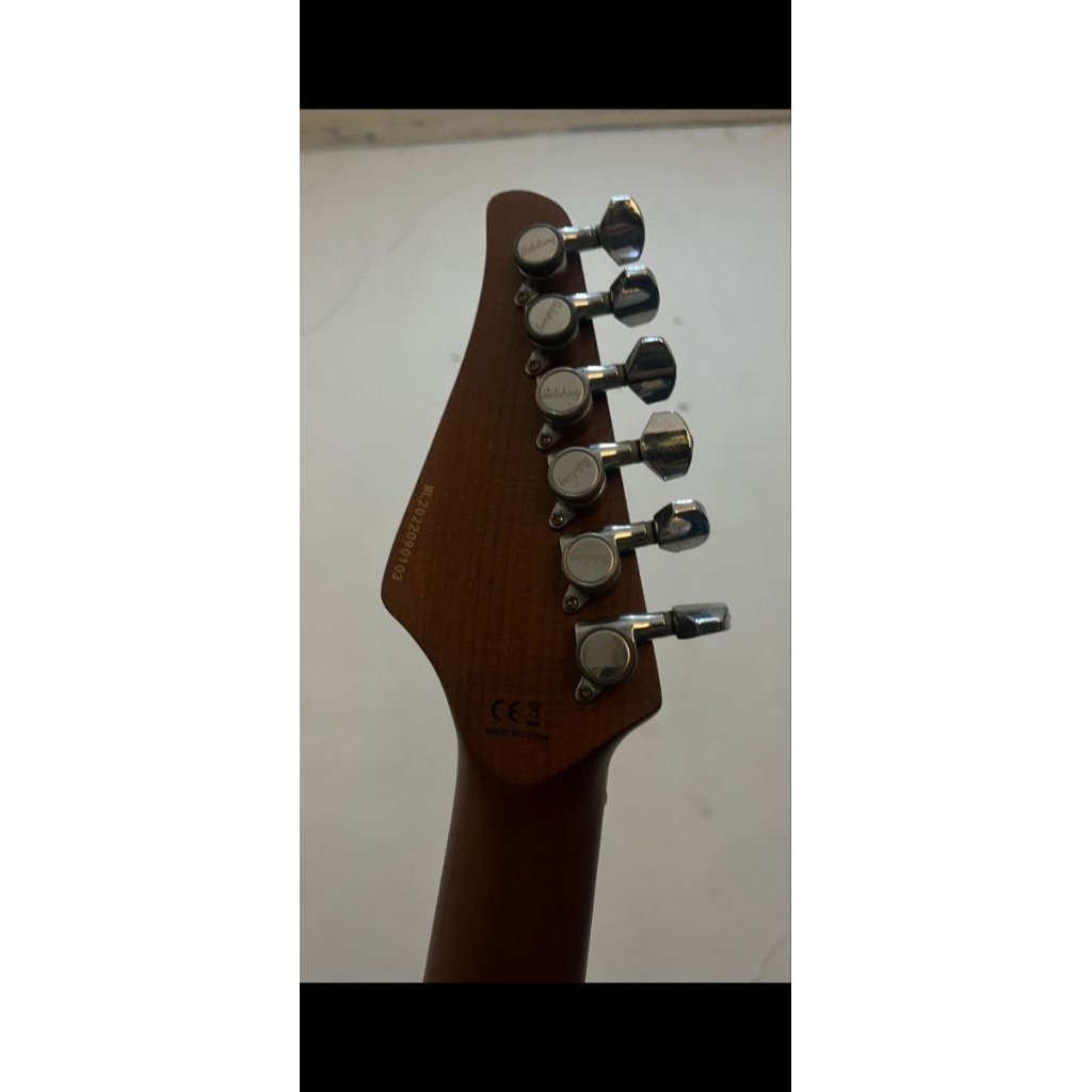 Soloking MS-1 Custom 24 HSS Flat Top Satin Shell Pink