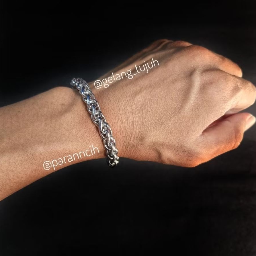 Gelang Titanium Oval