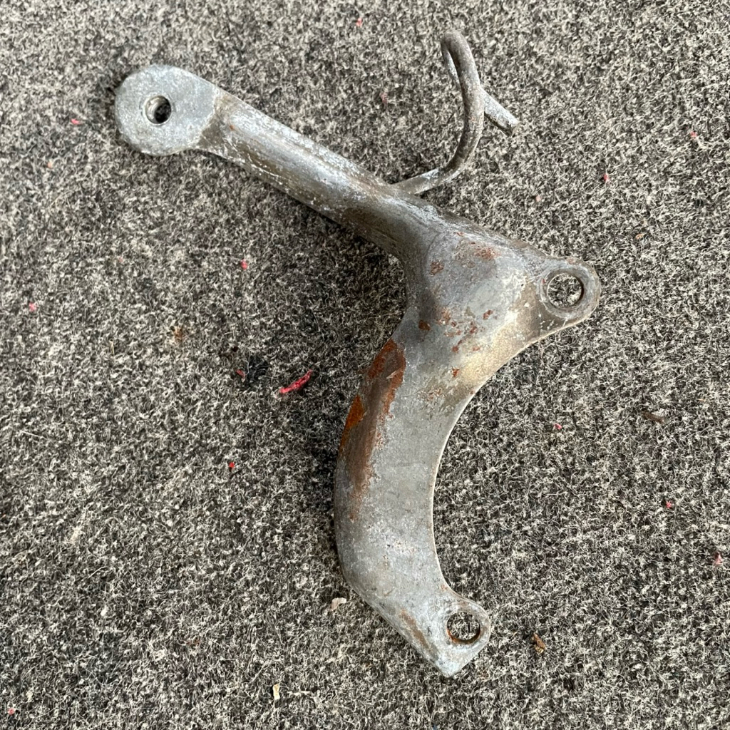 bracket dudukan pangkon radiator tali kopling yamaha r15 vixion old nva nvl original